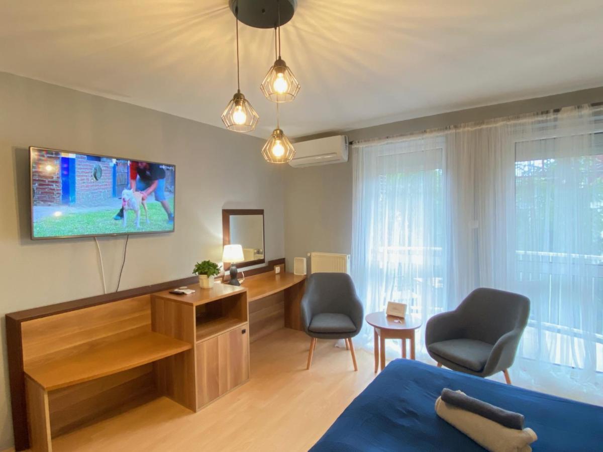 Tuenderpart Apartment Eger Exterior foto